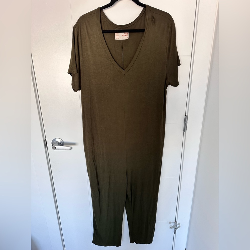 Jackson Rowe Green Jersy Onesie Jumpsuit - Picture 2 of 8